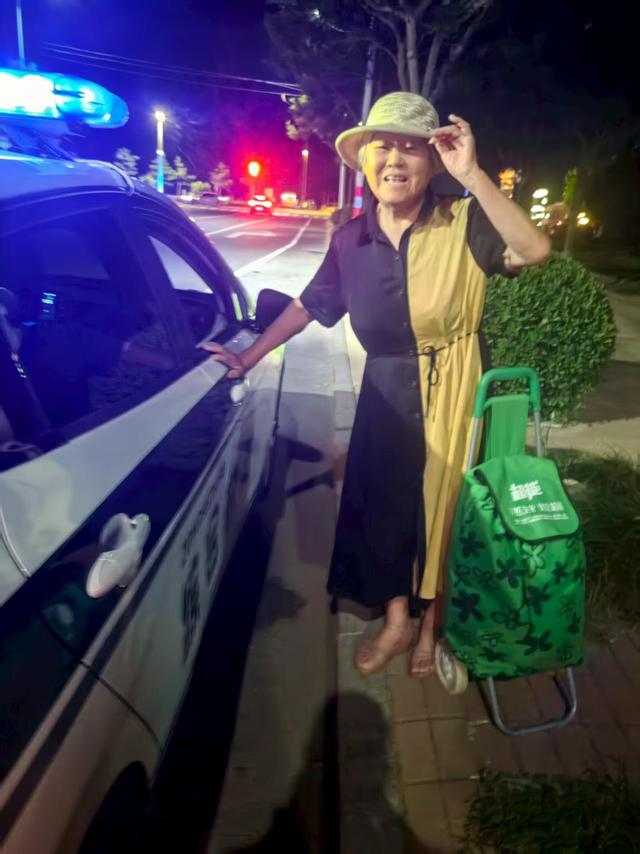 烟台黄渤海新区：创新执法与暖心服务并行 擦亮金沙滩景区高颜值与金口碑