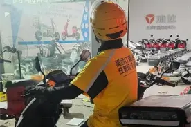 哈啰上线骑手租电动车平台图片