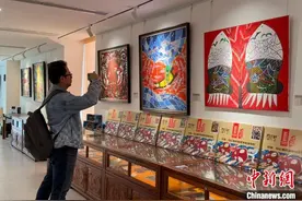 （高质量发展调研行）浙江舟山：村民通过渔民画绘出生活新貌图片