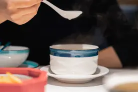 假期大鱼大肉，节后饱滞难消？这几道健脾消食汤来搭救！图片