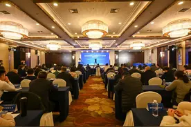 郑州经开区缘何集聚河南八成整车？政府、链主企业、专家共话新能源汽车产业进阶图片