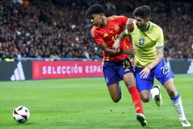 他的每一步，都在创纪录！16岁亚马尔成欧洲杯最年轻助攻者图片