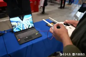 无人机模拟器，热门无人机，你想飞来这里图片