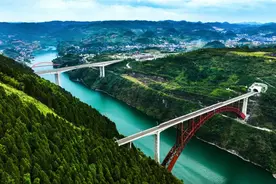 “长沙+凤凰古城+张家界”，高铁旅游计次票上新图片