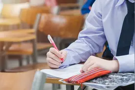 函授改非脱产，成人教育的含金量体现在哪里？| 新京报快评图片