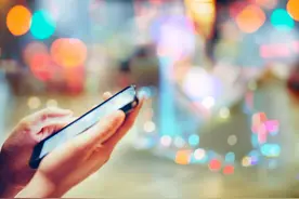 男子4500元卖掉qq号又恶意找回被起诉，律师：网络虚拟财产也受法律保护图片