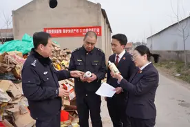 “与正品相似度达99%”，那也是假酒！｜今晚九点半图片