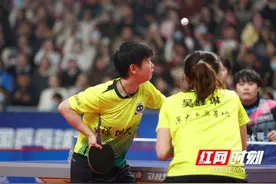 图集 | 光速下班！乒超首战深圳大学队3比0完胜图片