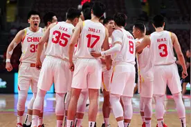 18日零点！男篮亚洲杯决赛 中国男篮将战澳大利亚队图片
