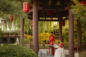 2025年大众点评“必住榜”揭晓，上海上榜酒店达37家，是全国“本地风情”主题上榜酒店最多的城市图片