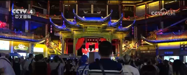 双节文旅市场热潮涌动 “全新场景+特色活动”带动消费热潮