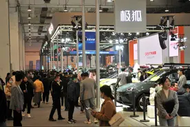 补贴优惠叠加 期待春展送惊喜 2025山东春季国际车展将于3月7日至10日在青岛国际会展中心举行图片