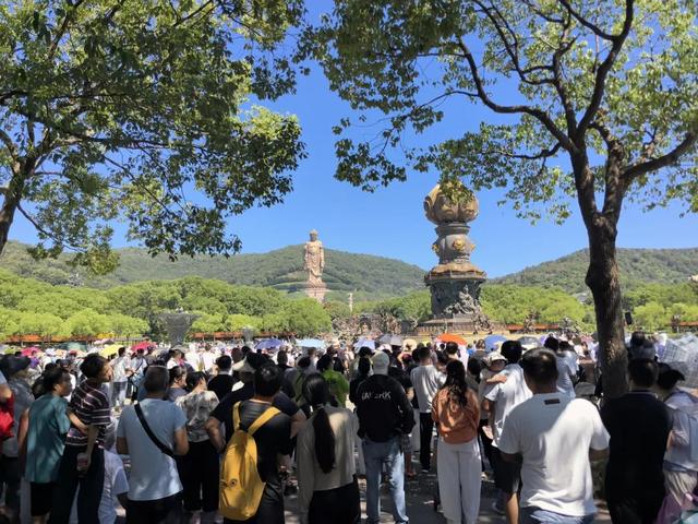 挤爆！今天，大批徐州人涌入无锡……