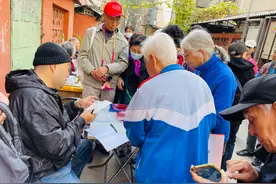 一人反映，众人受益！临时供暖报销点设在楼下了图片