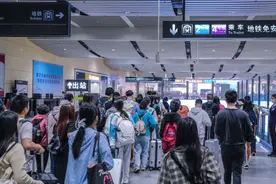 地铁，打开长沙第一眼图片