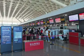 郑州机场提醒：航空公司免费行李托运政策不同，乘机请注意→图片