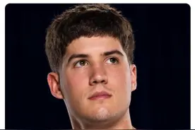 🤪谢泼德首秀惊艳！美网友：已经比杰伦-格林强了！下一个库里图片