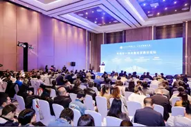 聚焦智能网联汽车领域 中国联通3.0版车路云一体化解决方案发布图片