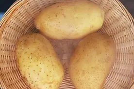 土豆是高血脂的“发物”？这3种吃法确实伤身！很多人还不知道...图片