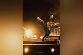 有戏看｜汪峰巡回演唱会成都站定档8月31日图片