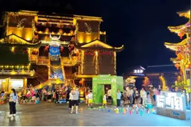 重庆酉阳县：好看！好吃！好玩！“酉阳800”特惠产品展销会趣味多多图片