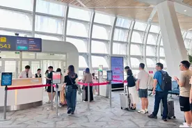 国庆假期南航在深计划执行航班超2100班图片