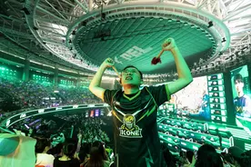 如何打造标签为“潮”的电竞赛，走过5年的PEL给出答案图片