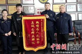 变“重管理”为“细服务” 沈阳铁西区提升城市管理“软实力”图片