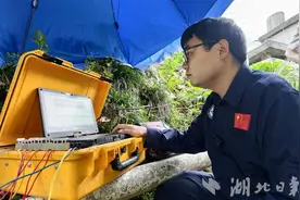 穿越11条断裂带，头顶8条河流，湖北最长隧道为何选定这条难走的路图片