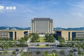 之江实验室聚焦智能计算：三体计算星座，在太空织张算力网图片