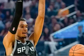 “马儿”成色几何？马刺揭幕战对阵独行侠，文班亚马迎常规赛首秀图片