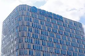 太保产险董事长顾越因年龄原因卸任，中国太保副总裁俞斌接任图片