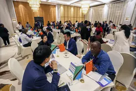 新媒：中国企业家闯非洲开拓新机遇图片