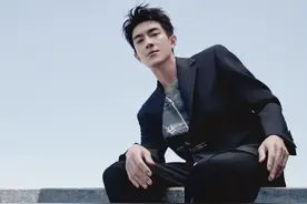 演员林更新被曝签约杨幂新公司，该公司为杨幂2023年离开嘉行传媒后成立图片