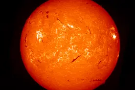 特大地磁暴爆发！凌晨达最大强度→图片