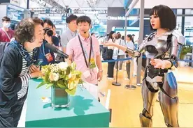 大模型为何纷纷降价图片