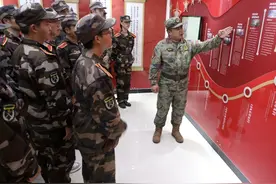 “零距离”打卡 “沉浸式”感受——南明区人武部开展“全民国防教育日”进军营体验活动图片