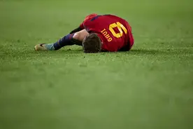 西班牙中场加维重伤，金童奖“有毒”？图片