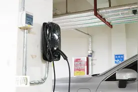 小区人防车位装上充电桩 河北国动部门努力在增进民生福祉中彰显新担当图片