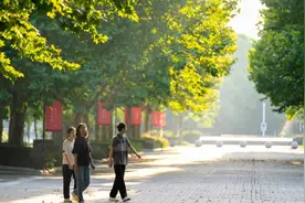 暑假开启，请查收东华这份服务贴！图片