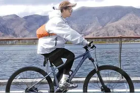 拉萨掀起春日“骑行热”图片