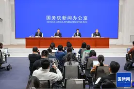 工信部：将加强数字化转型、引才育才、投融资等服务，支撑中小企业高质量发展图片