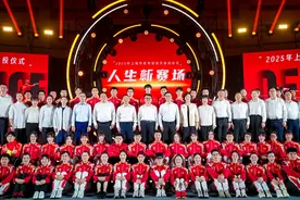 首推“运动员入校实训”，91名退役优秀运动员感受上海温度图片