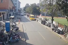 张某（男），被襄阳警方抓获！母亲一怒之下……图片