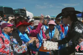 百名香港校长点赞内蒙古：要带学生来看大好河山图片