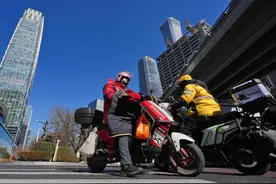 才闻战鼓催征 又见沙场点兵！京东美团互攻腹地图片