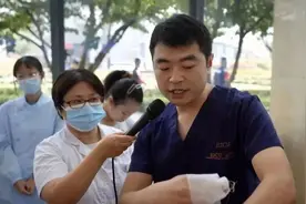 上海市第十人民医院举行第五届上海市级医院 “市民健康科普宣传周”和“医院开放日”活动图片