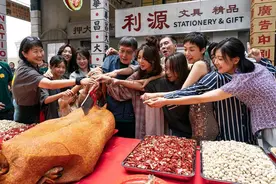 马丽主演刘伟强新片，《水饺皇后》香港开机图片