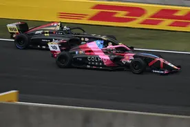 对话中国首位F1学院外卡女车手：苦练两年腿，才踩够方程式赛车的刹车图片