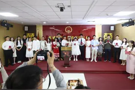 “520”北京迎婚登高峰，约350对新人将在东城领证结婚图片